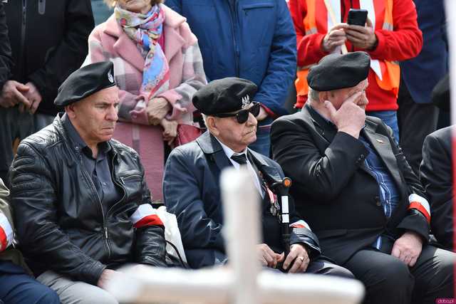[WIDEO/FOTO] Świdniczanie upamiętnili 85. rocznicę zbrodni katyńskiej