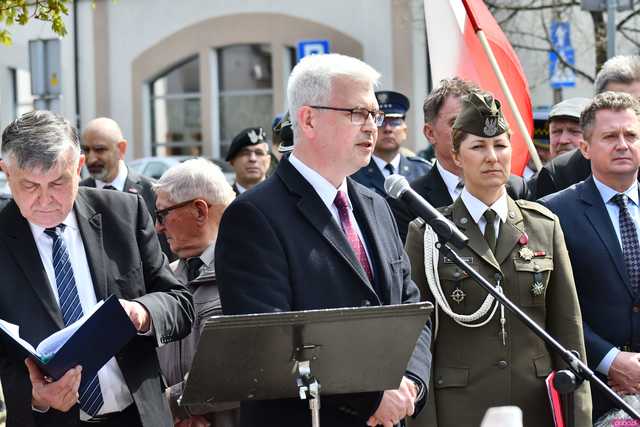 [WIDEO/FOTO] Świdniczanie upamiętnili 85. rocznicę zbrodni katyńskiej