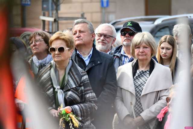 [WIDEO/FOTO] Świdniczanie upamiętnili 85. rocznicę zbrodni katyńskiej