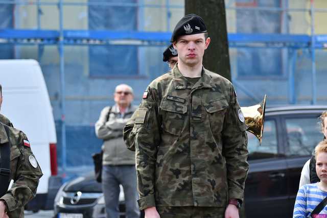 [WIDEO/FOTO] Świdniczanie upamiętnili 85. rocznicę zbrodni katyńskiej
