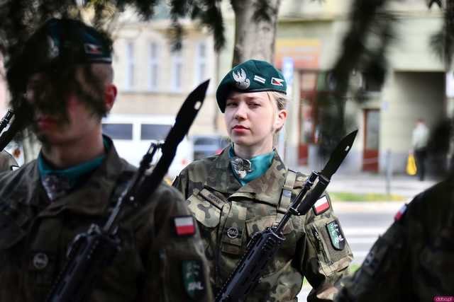[WIDEO/FOTO] Świdniczanie upamiętnili 85. rocznicę zbrodni katyńskiej