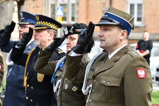 [WIDEO/FOTO] Świdniczanie upamiętnili 85. rocznicę zbrodni katyńskiej