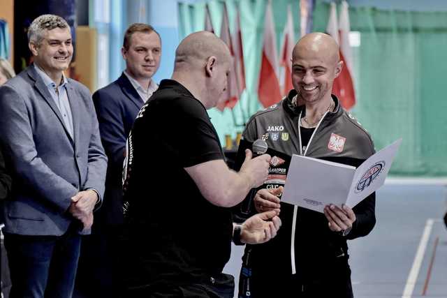 [FOTO] Grad medali dla jaworzyńskich fighterów