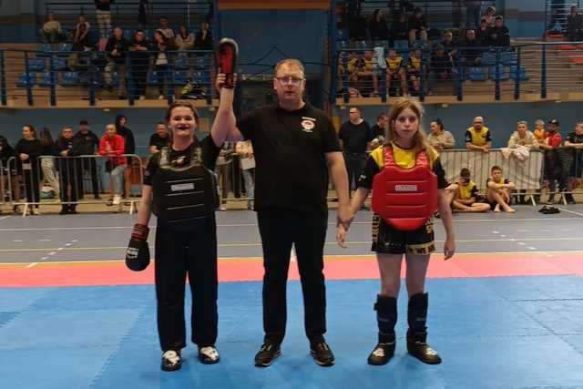 [FOTO] Grad medali dla jaworzyńskich fighterów