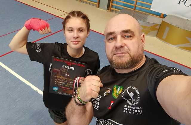 [FOTO] Grad medali dla jaworzyńskich fighterów