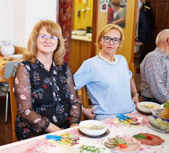 Śniadanie wielkanocne u emerytów 