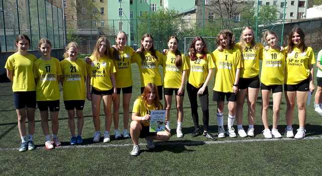 [FOTO] Dziewczęta rywalizowały w międzyszkolnym turnieju piłkarskim klas 7-8