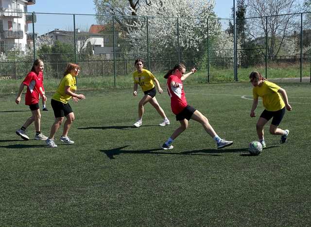 [FOTO] Dziewczęta rywalizowały w międzyszkolnym turnieju piłkarskim klas 7-8