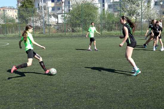 [FOTO] Dziewczęta rywalizowały w międzyszkolnym turnieju piłkarskim klas 7-8