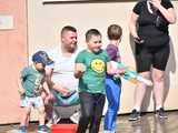 [WIDEO/FOTO] Celebrowali śmigusa-dyngusa. Świetna zabawa podczas Wodnej Bitwy w Żarowie