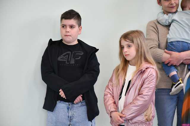 [WIDEO/FOTO] Tak prezentuje się szkoła w Gniewkowie w nowej odsłonie. Uroczyste otwarcie po remoncie i rozbudowie