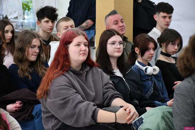 [FOTO] Problemy psychiczne młodych ludzi tematem przewodnim I Forum Młodzieży w świdnickim Mechaniku