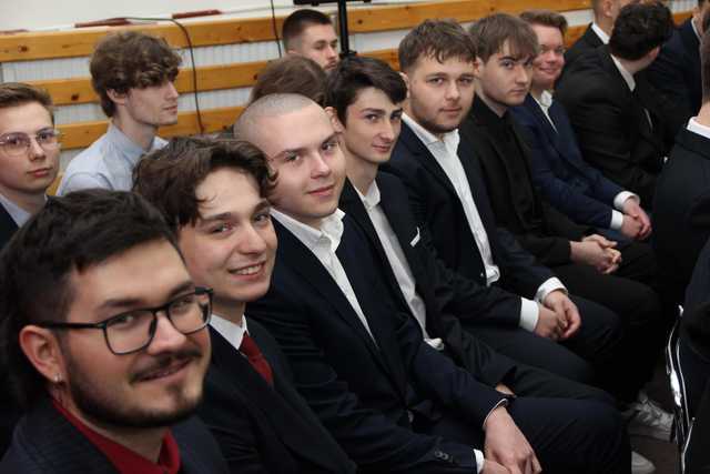[FOTO] Pożegnanie abiturientów ze świdnickiego Mechanika