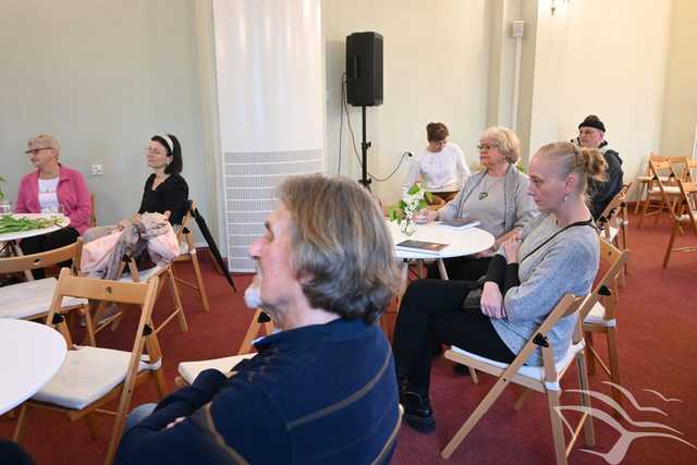 [FOTO] Spotkanie z Anitą Odachowską w świdnickiej bibliotece