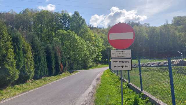 UWAGA! Nowa organizacja ruchu nad Jeziorem Bystrzyckim. Obowiązuje ruch jednokierunkowy!