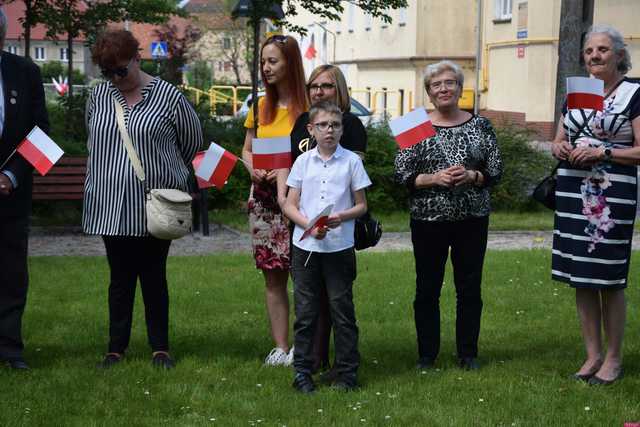 [FOTO] Pszenno biało-czerwone – uroczyste obchody Dnia Flagi RP 