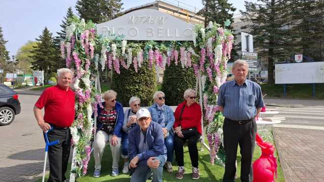 [FOTO] Seniorzy z Bystrzycy Górnej nad polskim Bałtykiem