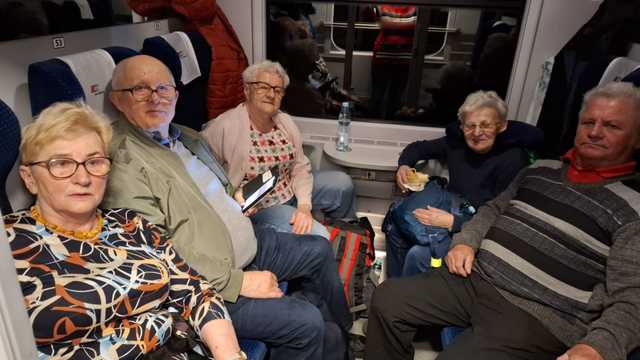 [FOTO] Seniorzy z Bystrzycy Górnej nad polskim Bałtykiem