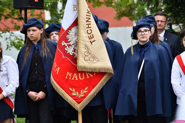 [WIDEO/FOTO] W Strzegomiu upamiętnili 234. rocznicę uchwalenia Konstytucji 3 Maja