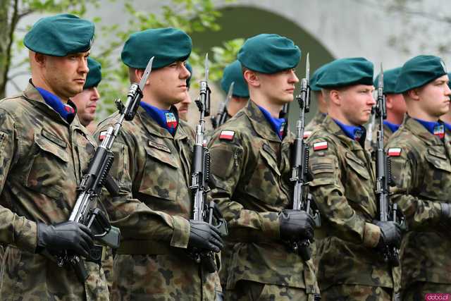 [WIDEO/FOTO] W Strzegomiu upamiętnili 234. rocznicę uchwalenia Konstytucji 3 Maja