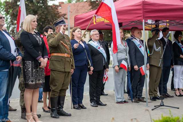 [WIDEO/FOTO] W Strzegomiu upamiętnili 234. rocznicę uchwalenia Konstytucji 3 Maja