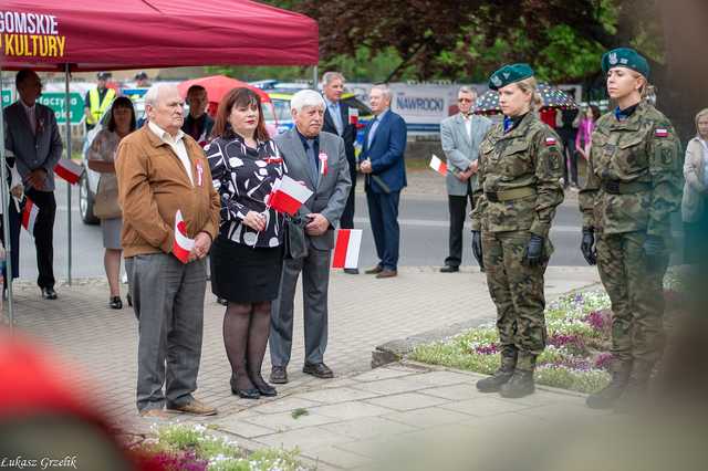 [WIDEO/FOTO] W Strzegomiu upamiętnili 234. rocznicę uchwalenia Konstytucji 3 Maja