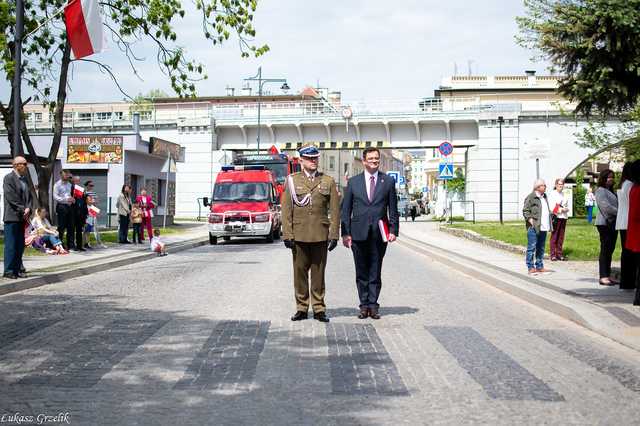 [WIDEO/FOTO] W Strzegomiu upamiętnili 234. rocznicę uchwalenia Konstytucji 3 Maja