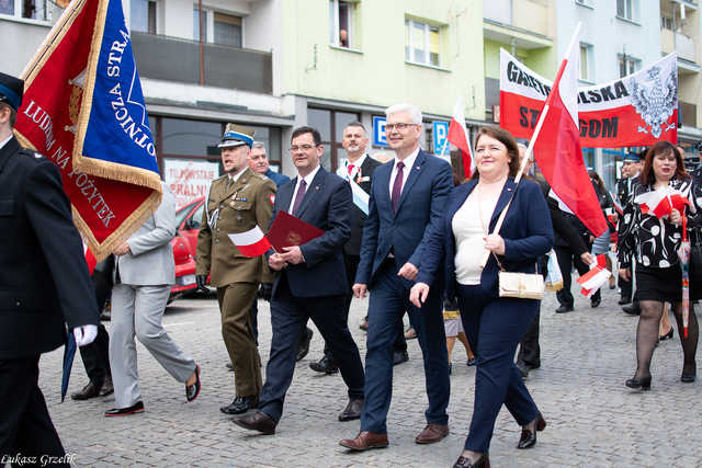 [WIDEO/FOTO] W Strzegomiu upamiętnili 234. rocznicę uchwalenia Konstytucji 3 Maja
