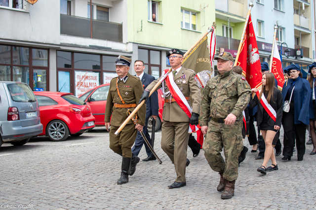 [WIDEO/FOTO] W Strzegomiu upamiętnili 234. rocznicę uchwalenia Konstytucji 3 Maja