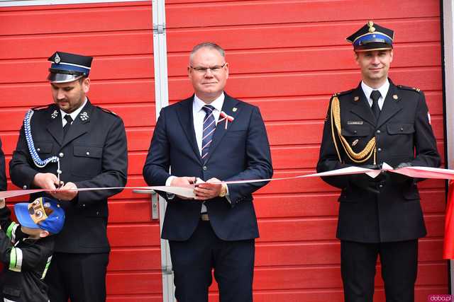 [WIDEO/FOTO] Nowa remiza strażacka w Śmiałowicach uroczyście otwarta! 