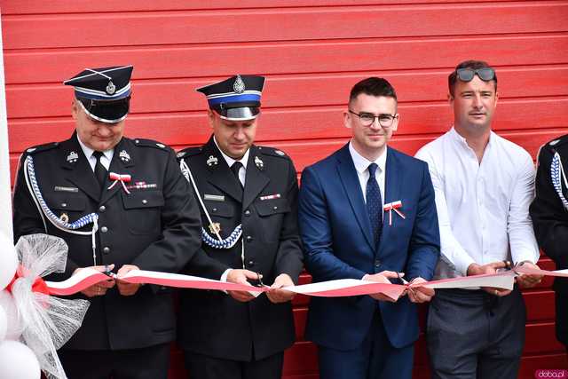 [WIDEO/FOTO] Nowa remiza strażacka w Śmiałowicach uroczyście otwarta! 