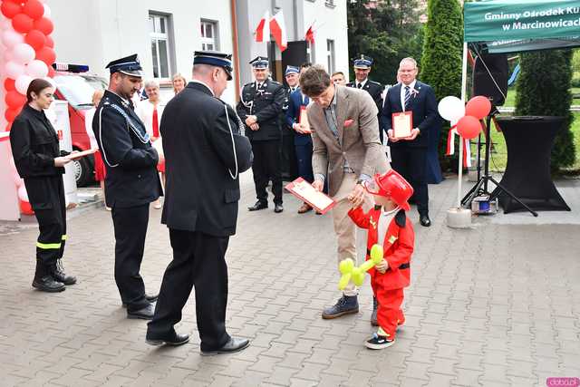 [WIDEO/FOTO] Nowa remiza strażacka w Śmiałowicach uroczyście otwarta! 