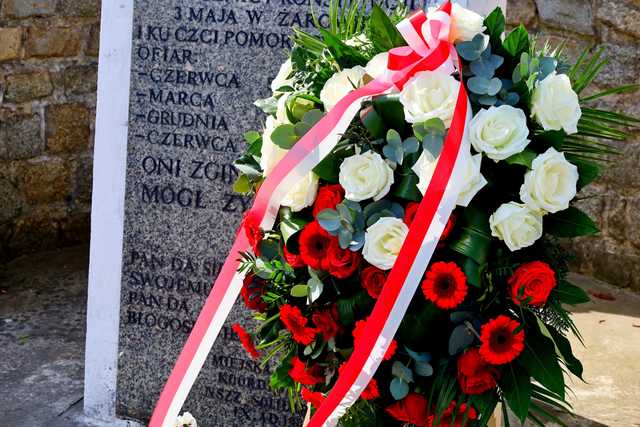 [FOTO] Władze Żarowa upamiętniły 234. rocznicę uchwalenia Konstytucji 3 Maja
