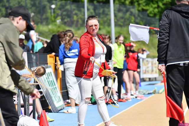 [FOTO] Otwarcie Sezonu Lekkoatletycznego. Na Stadionie Miejskim rywalizuje kilkuset zawodników