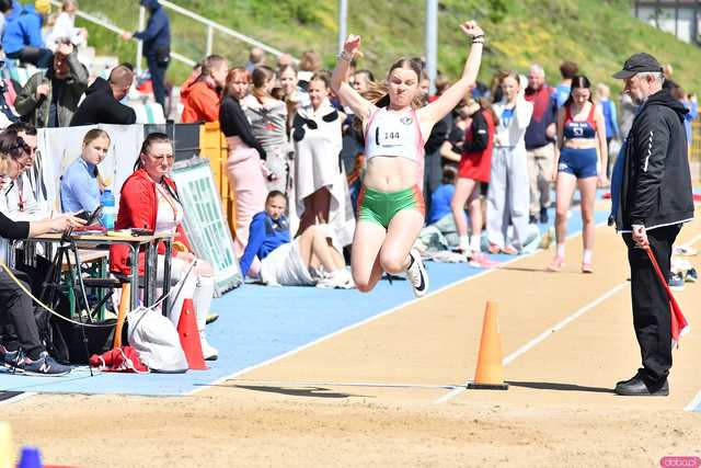 [FOTO] Otwarcie Sezonu Lekkoatletycznego. Na Stadionie Miejskim rywalizuje kilkuset zawodników