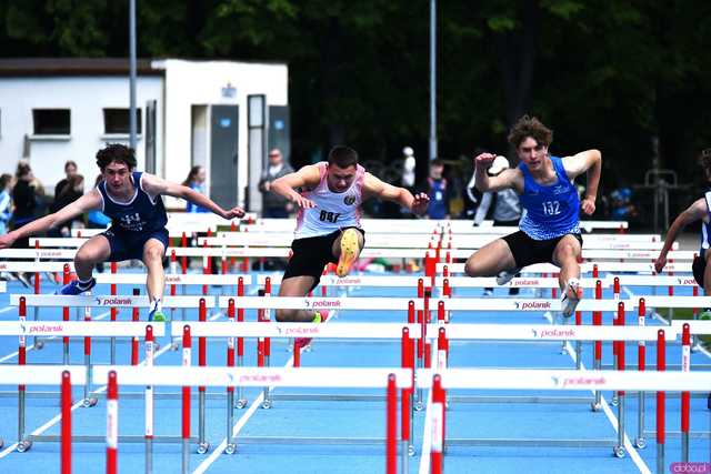 [FOTO] Otwarcie Sezonu Lekkoatletycznego. Na Stadionie Miejskim rywalizuje kilkuset zawodników