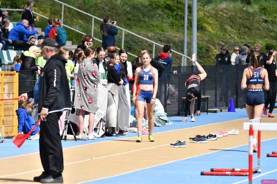 [FOTO] Otwarcie Sezonu Lekkoatletycznego. Na Stadionie Miejskim rywalizuje kilkuset zawodników