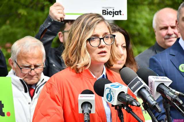 [WIDEO/FOTO] Wicemarszałek Magdalena Biejat spotkała się z mieszkańcami i poruszyła bieżące kwestie polityczne i gospodarcze