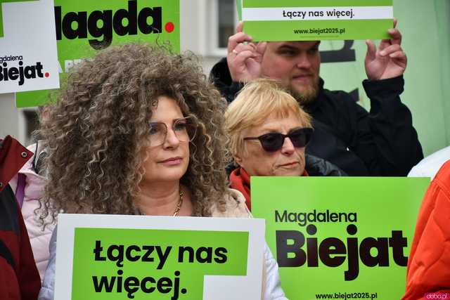 [WIDEO/FOTO] Wicemarszałek Magdalena Biejat spotkała się z mieszkańcami i poruszyła bieżące kwestie polityczne i gospodarcze