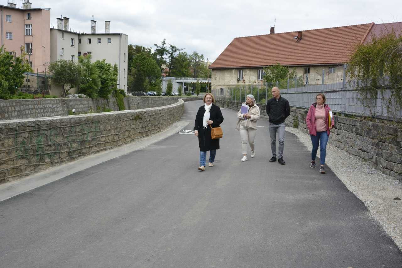 [FOTO] Zakończono remont ul. Brzegowej. Zobaczcie, jak się prezentuje