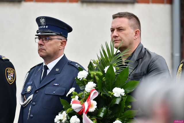 [WIDEO/FOTO] Pokój i bezpieczeństwo są dzisiaj niezwykle ważne. Obchody 80. rocznicy zakończenia II wojny światowej w Świdnicy