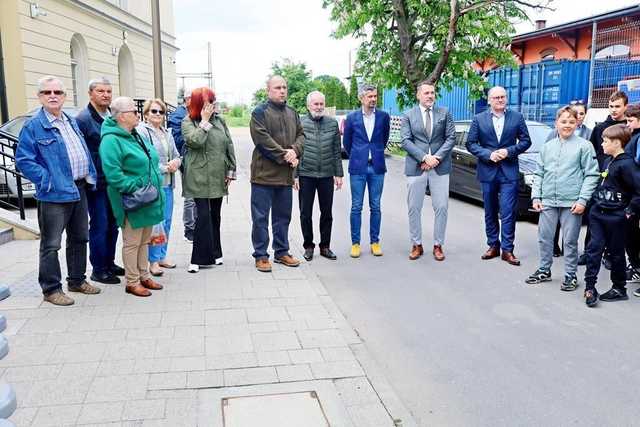 [FOTO] Otwarto wystawę o mieszkańcach ziemi żarowskiej na frontach II wojny światowej