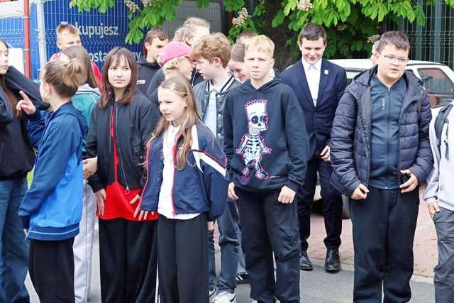 [FOTO] Otwarto wystawę o mieszkańcach ziemi żarowskiej na frontach II wojny światowej