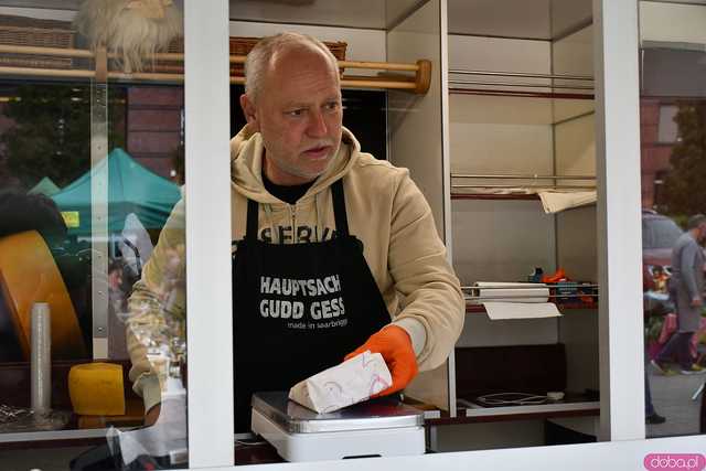 [FOTO] Majowe Targowisko Od rolnika do koszyka. Zdrowa żywność prosto od lokalnych producentów 