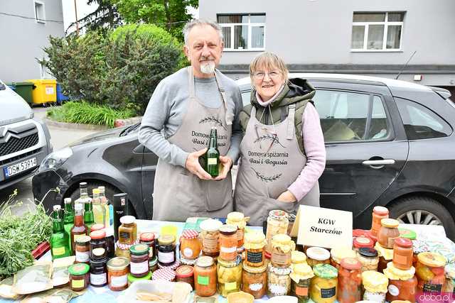 [FOTO] Majowe Targowisko Od rolnika do koszyka. Zdrowa żywność prosto od lokalnych producentów 