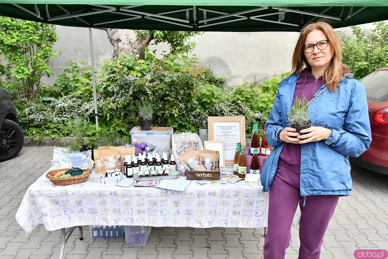 [FOTO] Majowe Targowisko Od rolnika do koszyka. Zdrowa żywność prosto od lokalnych producentów 