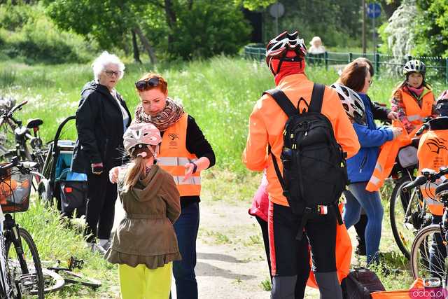 [FOTO] Wystartowali w Rodzinnym Rajdzie Rowerowym Odjazdowy Bibliotekarz