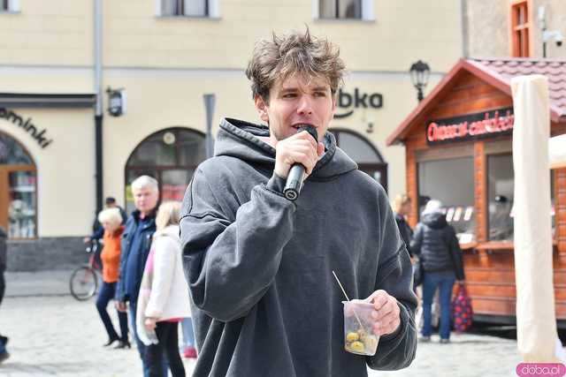 [WIDEO/FOTO] Prawdziwy raj dla łasuchów. Trwa Bajkowy Festiwal Słodkości w Świdnicy