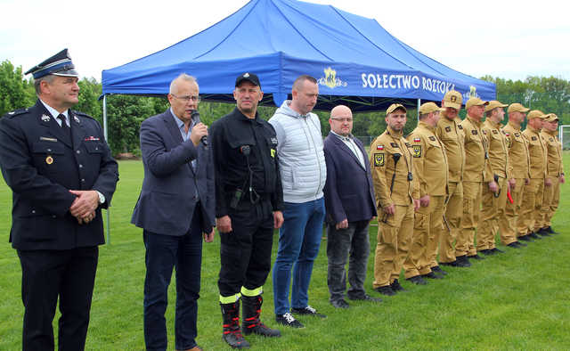 [FOTO] Jednostki OSP rywalizowały w Gminnym Turnieju Sportowo-Pożarniczym o Puchar Wójta