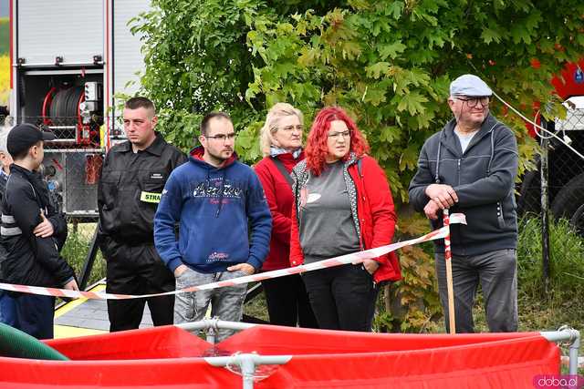 [FOTO] Jednostki OSP rywalizowały w Gminnym Turnieju Sportowo-Pożarniczym o Puchar Wójta